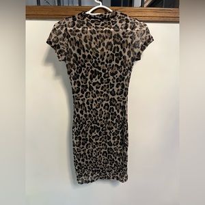 Streetwear society, Beautiful cheetah print midi dress, size M